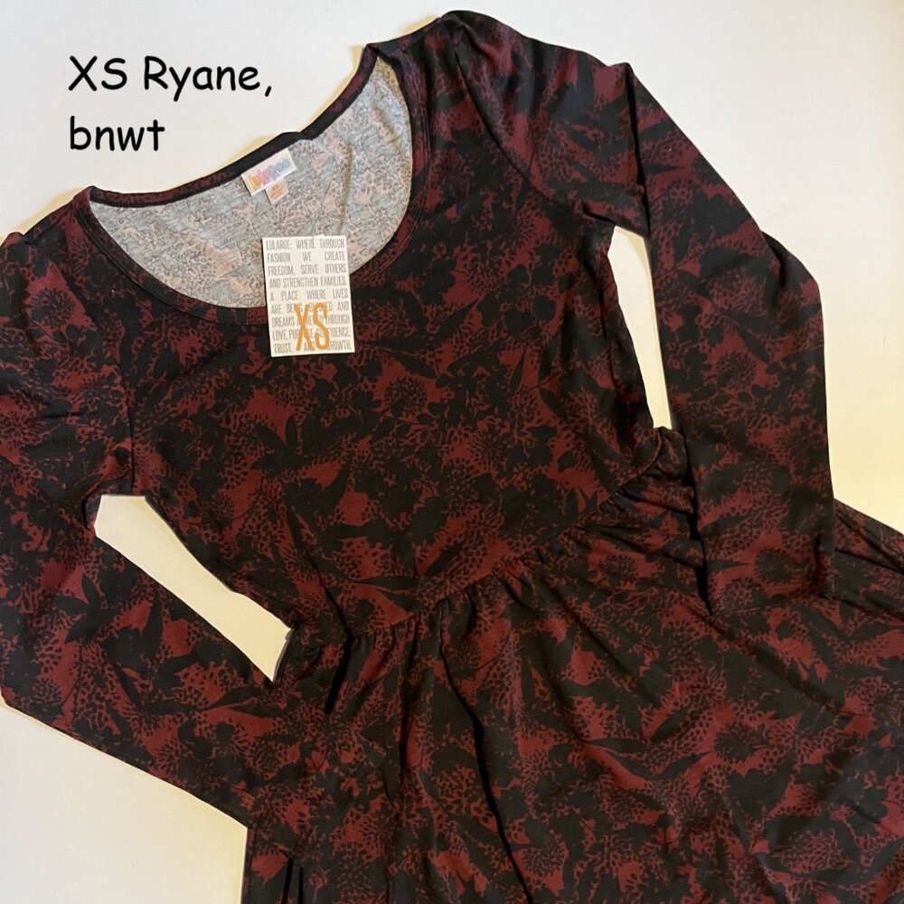 XS Lularoe Ryane maxi dress, red with black flowers